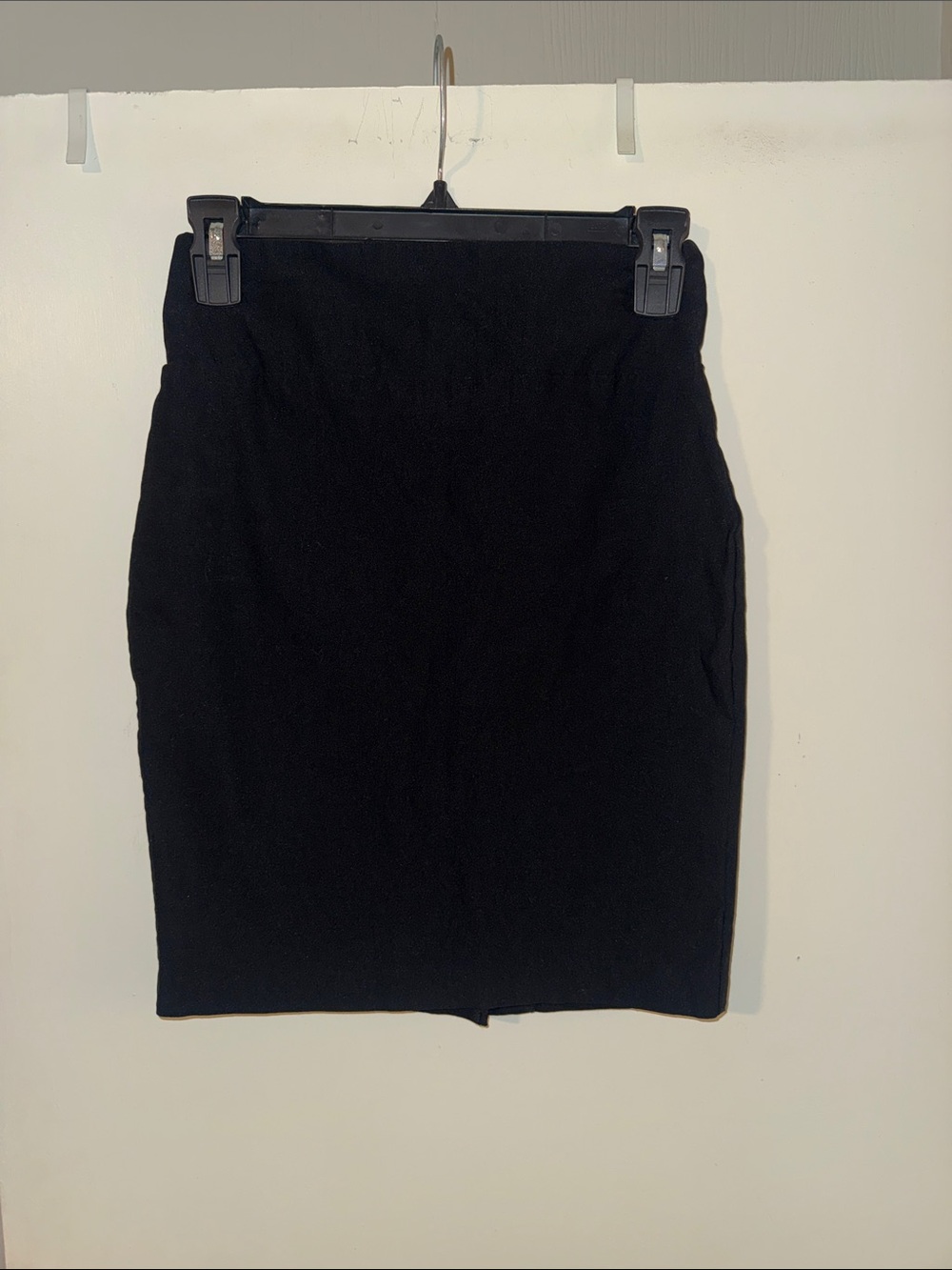 A. Byer Black Pencil Skirt - Slim Fit